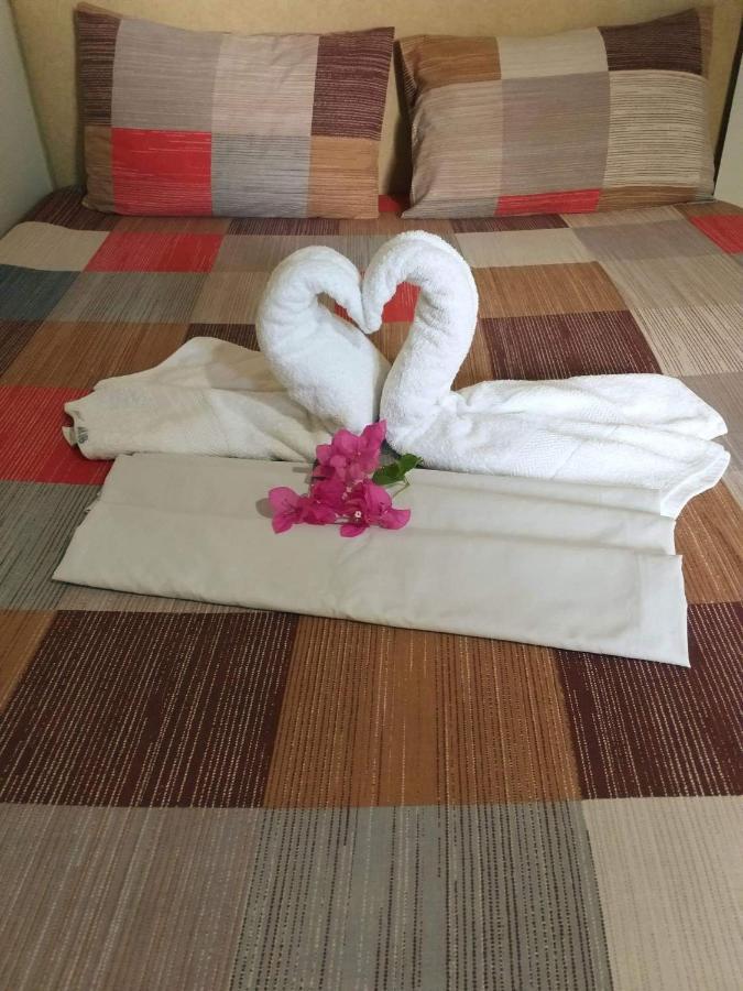 Park Vil-La Apartelle Quezon City Zewnętrze zdjęcie