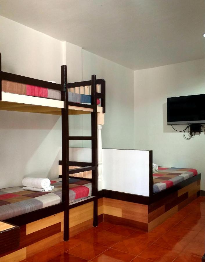 Park Vil-La Apartelle Quezon City Zewnętrze zdjęcie